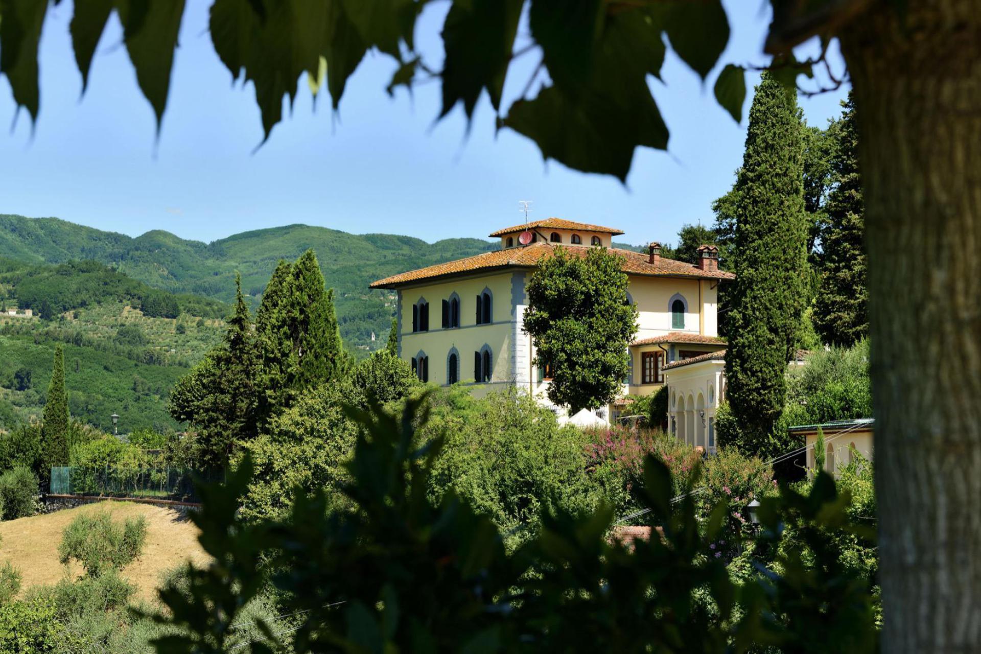 Agriturismo in stately villa between Florence and Lucca Agriturismo in stately villa between Florence and Lucca