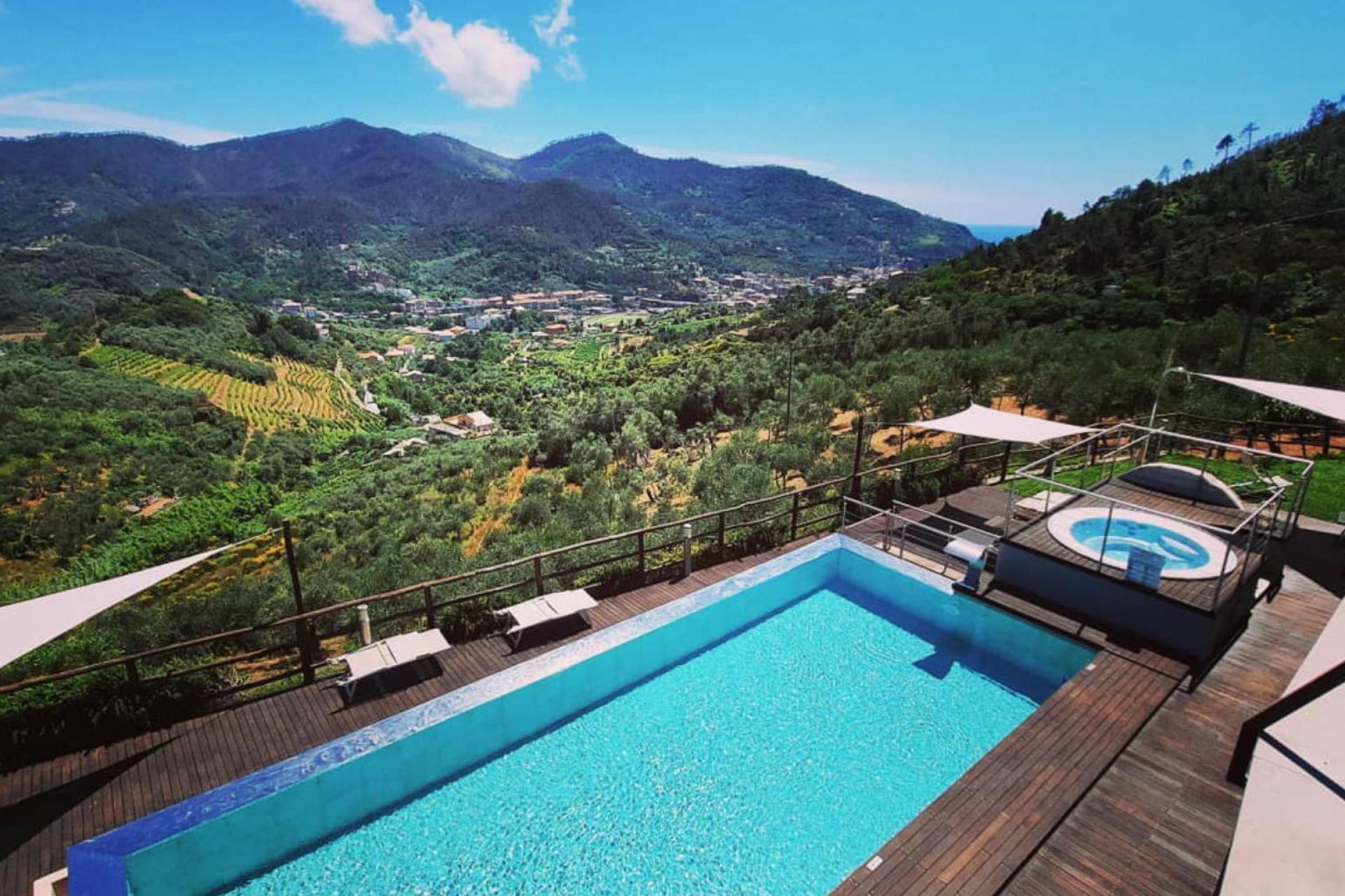 Stylish agriturismo near Cinque Terre in Linguria