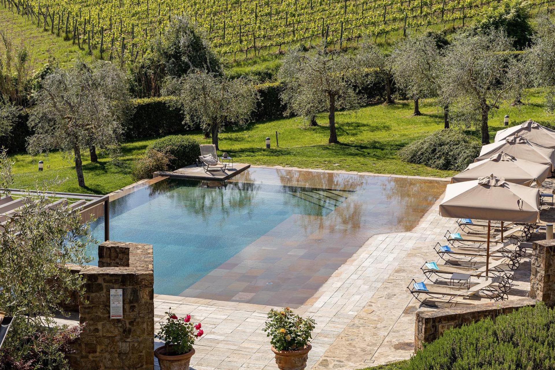 Luxury agriturismo amidst the vineyards of the Brunello