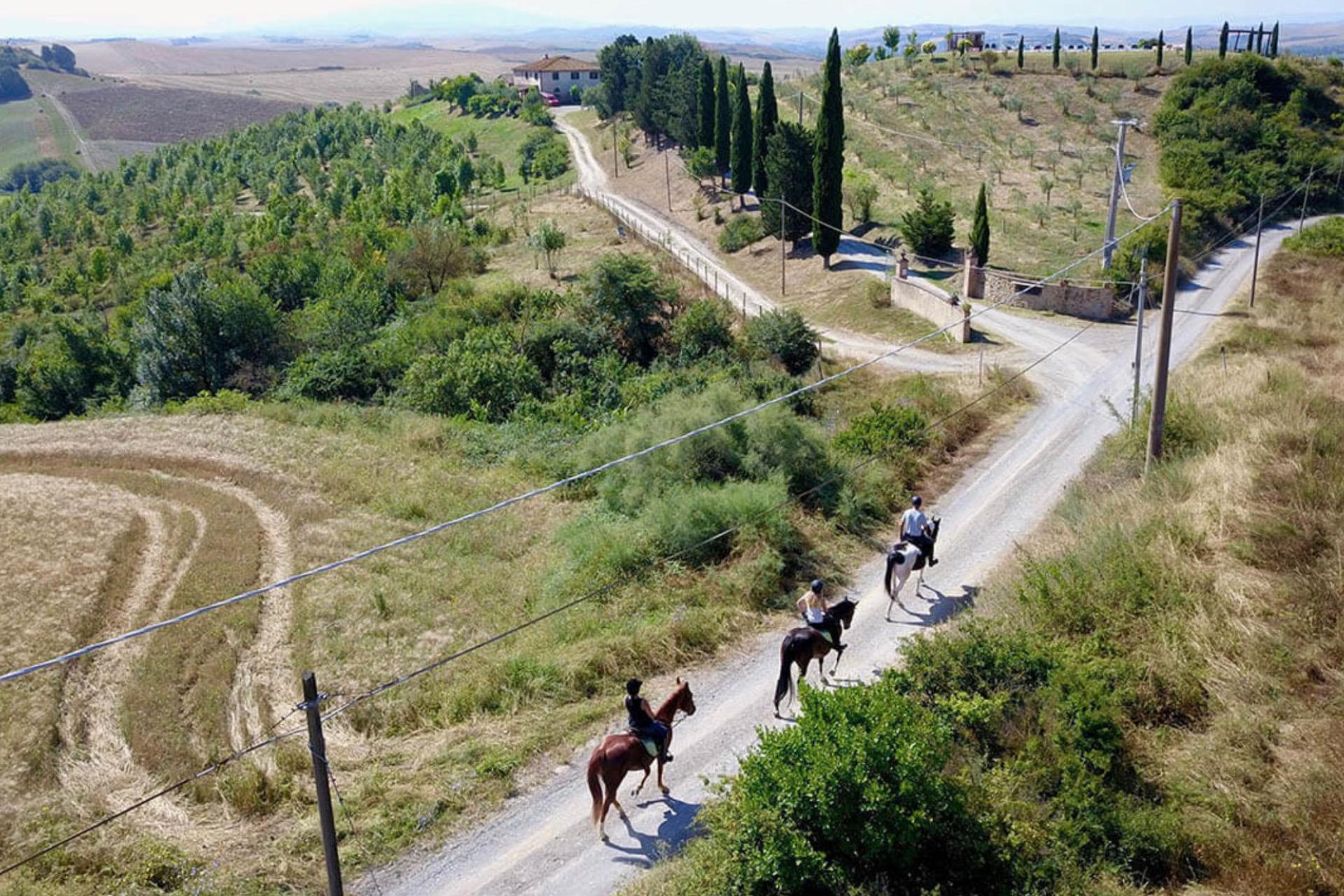 Agriturismo Tuscany, kid friendly and super welcoming!