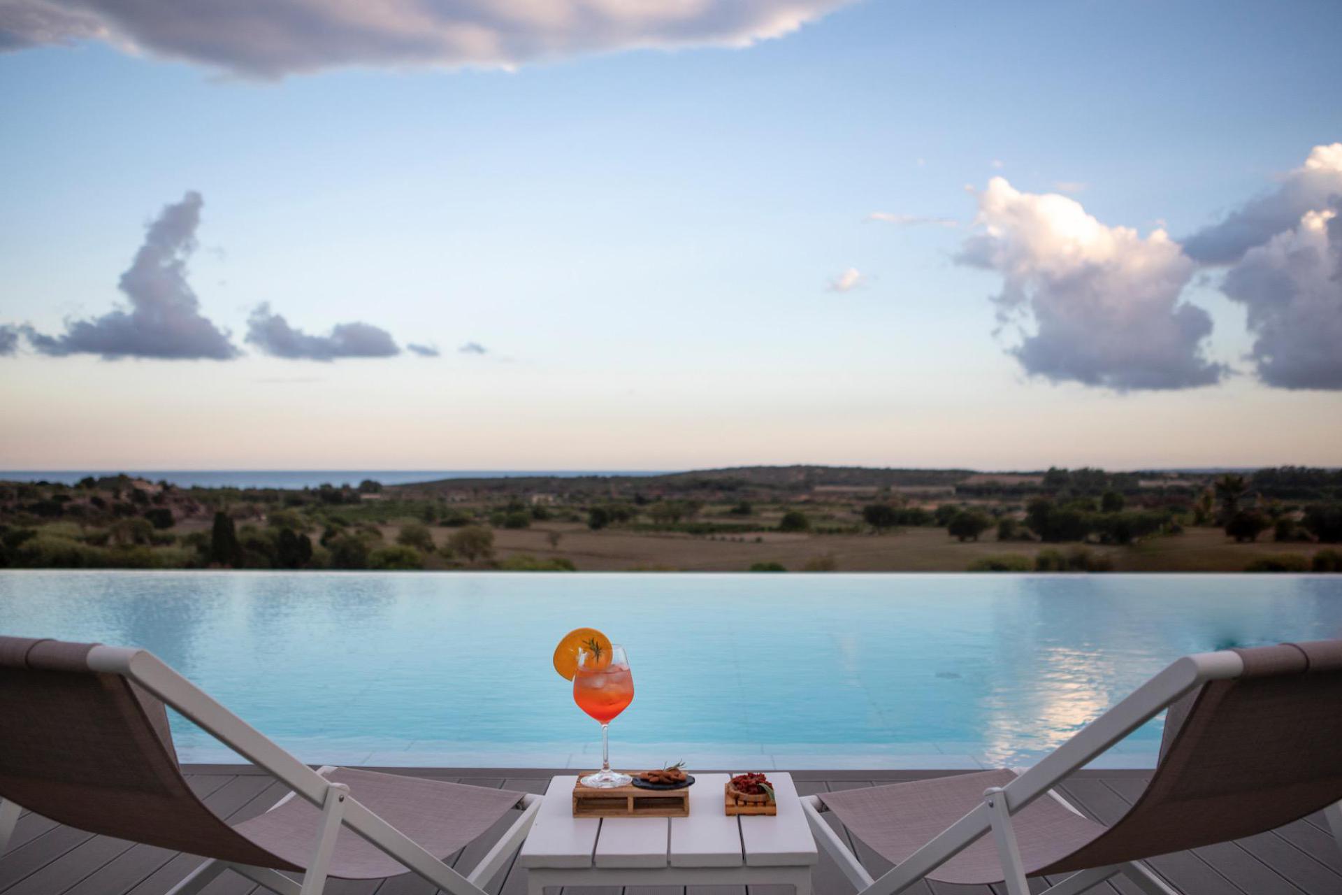 Organic agriturismo Sicily with sea view