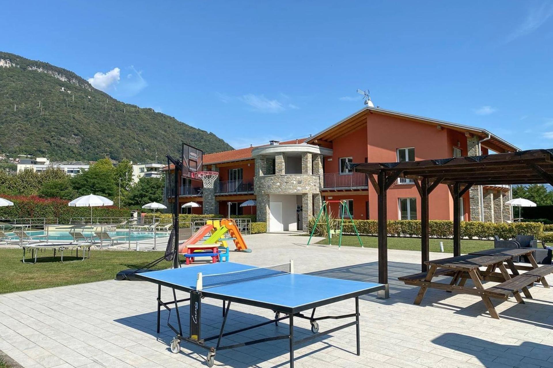 Residence Lake Como, child friendly and large pool